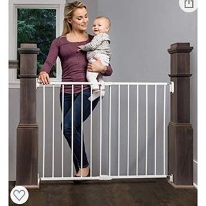 Baby gate